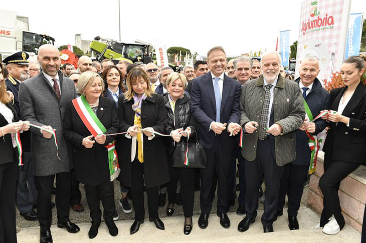 Inaugurata la 54esima edizione di Agriumbria. Il taglio del nastro